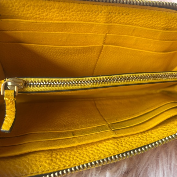 Tory Burch yellow wallet - Picture 5 of 7